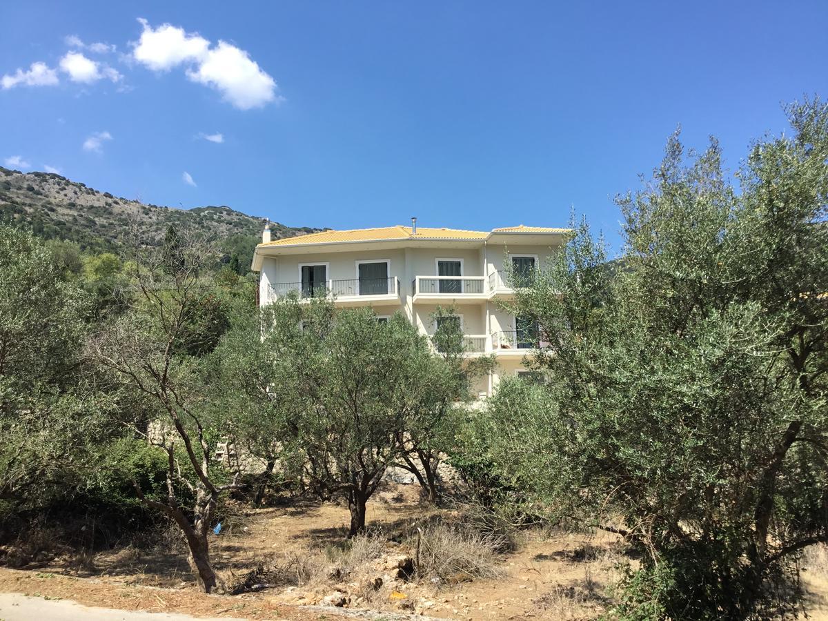 Lagkada Suites Kariá Exterior foto