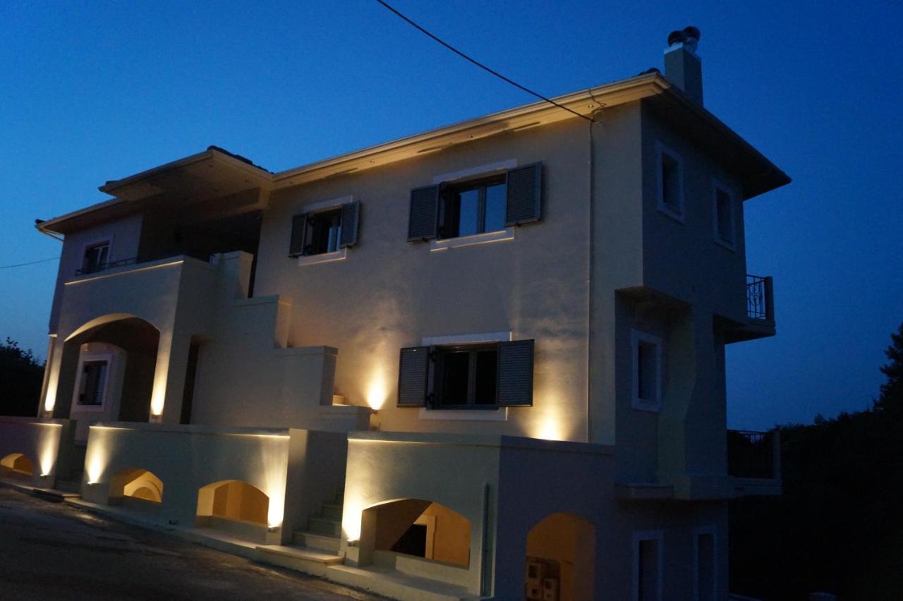 Lagkada Suites Kariá Exterior foto